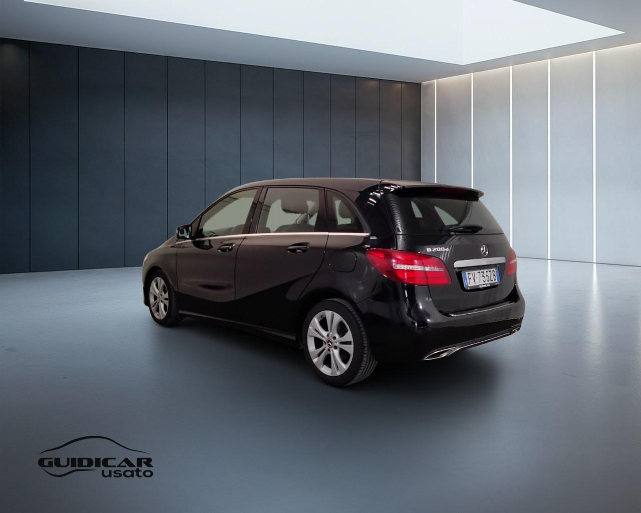 Mercedes-Benz Classe B - T246 - B 200 d (cdi) Sport auto