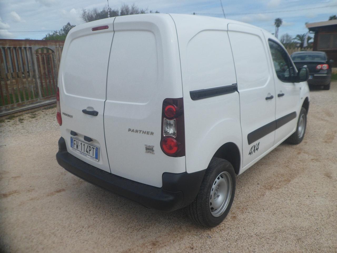 Peugeot Partner furgone 4x4 3 posti