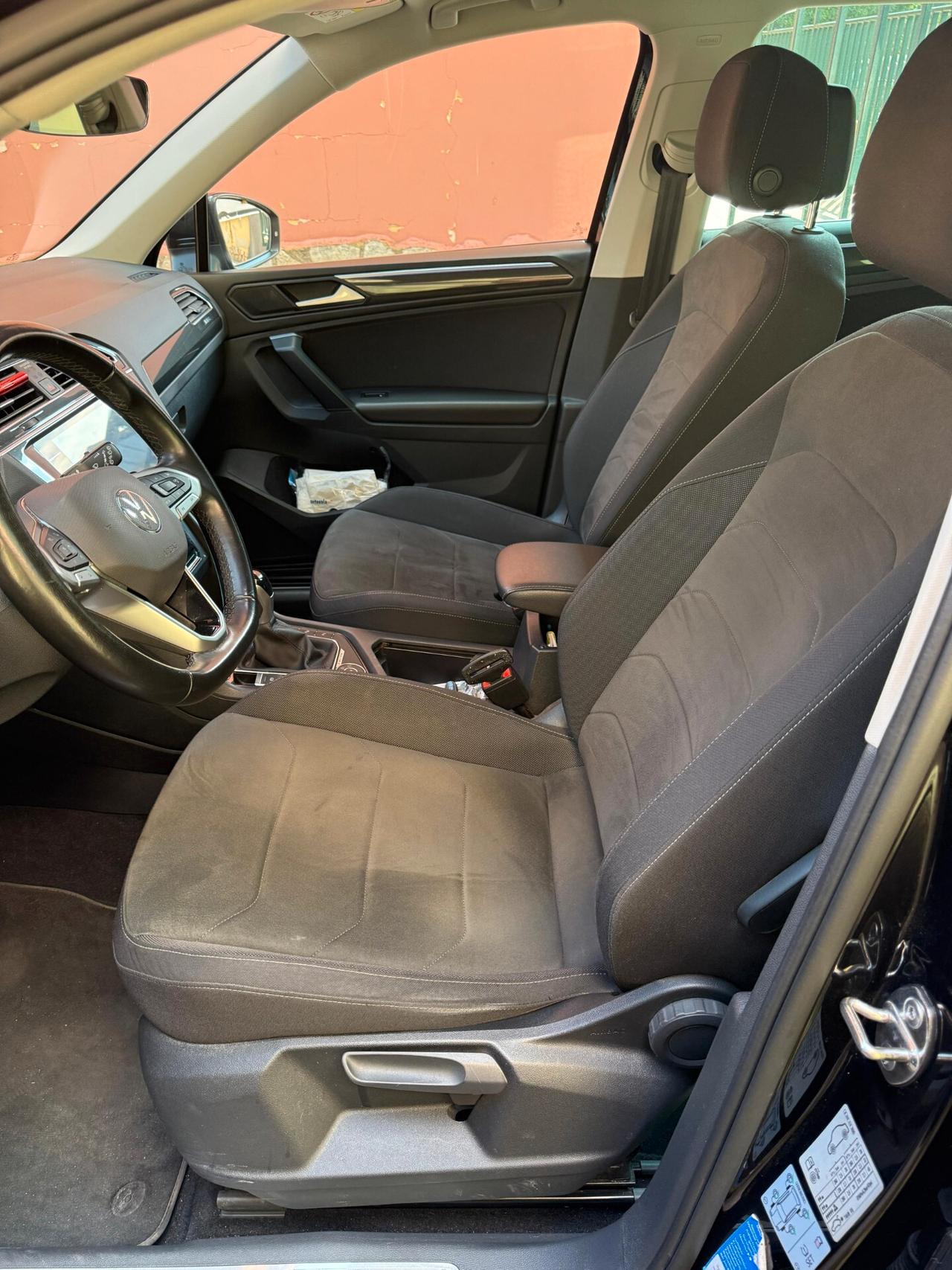 Volkswagen Tiguan 2.0 TDI 150 CV SCR DSG R-Line 2021 FULL