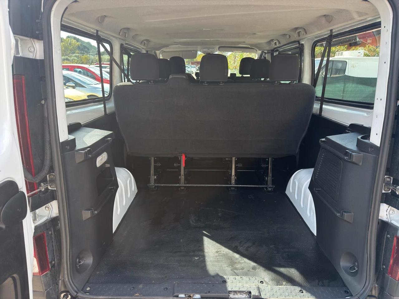 Opel Vivaro 27 1.6 BiTurbo S&S EcoFLEX PC-TN Combi