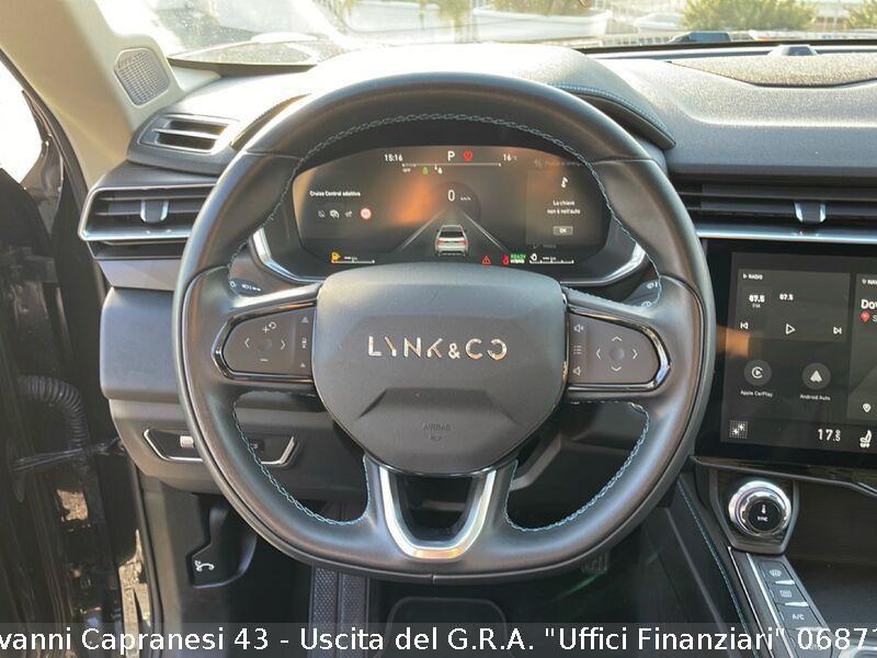 Lynk & Co 01 01 PHEV