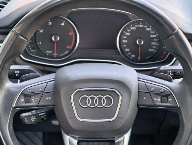 AUDI A4 Avant 40 TDI quattro S tronic Business Advanced
