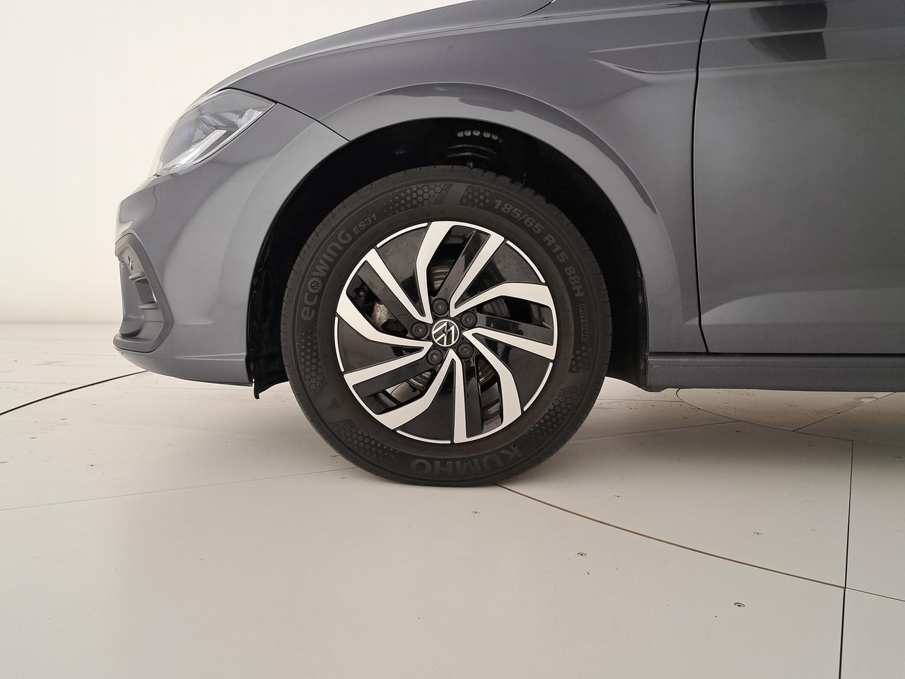 Volkswagen Polo 1.0 tsi life 95cv dsg