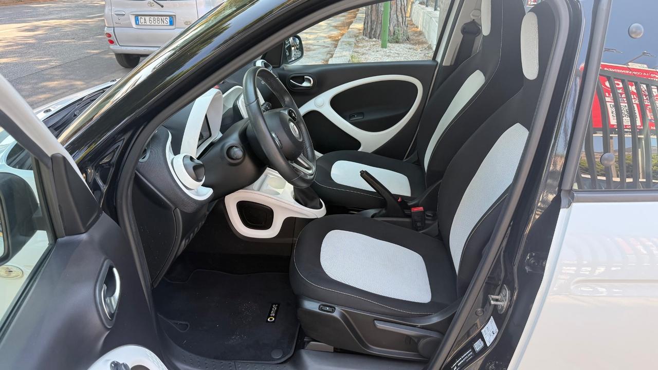 Smart ForFour 70 1.0 Passion