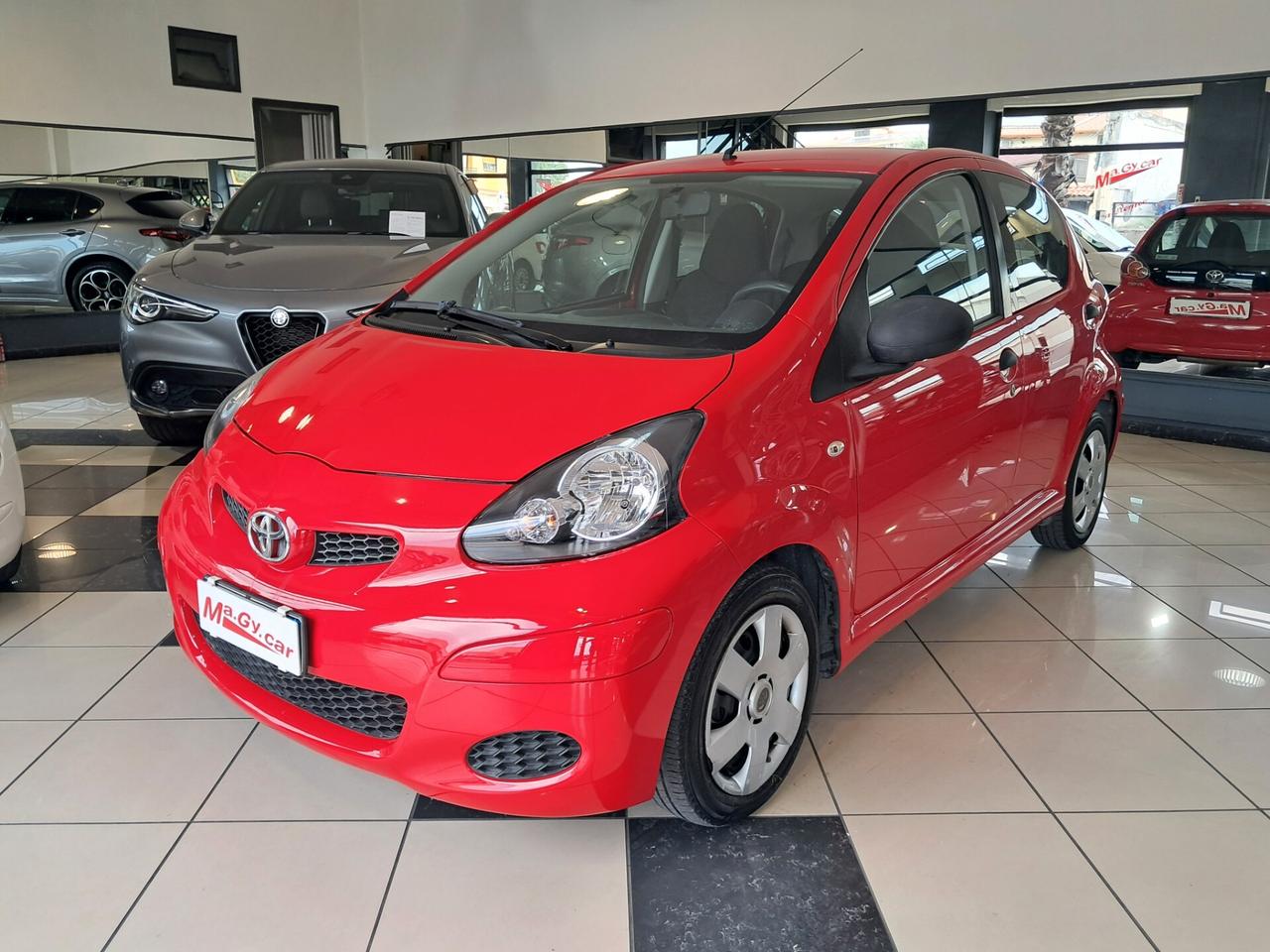 Toyota Aygo 1.0 12V 68 cv 5p. Now