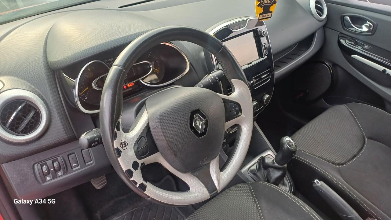 Renault Clio 1.5 dCi 8V 75CV 5 porte Costume National
