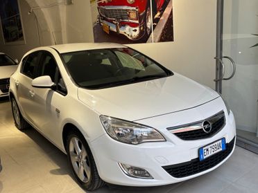 Opel Astra 1.7 CDTI 110CV 5 porte Cosmo