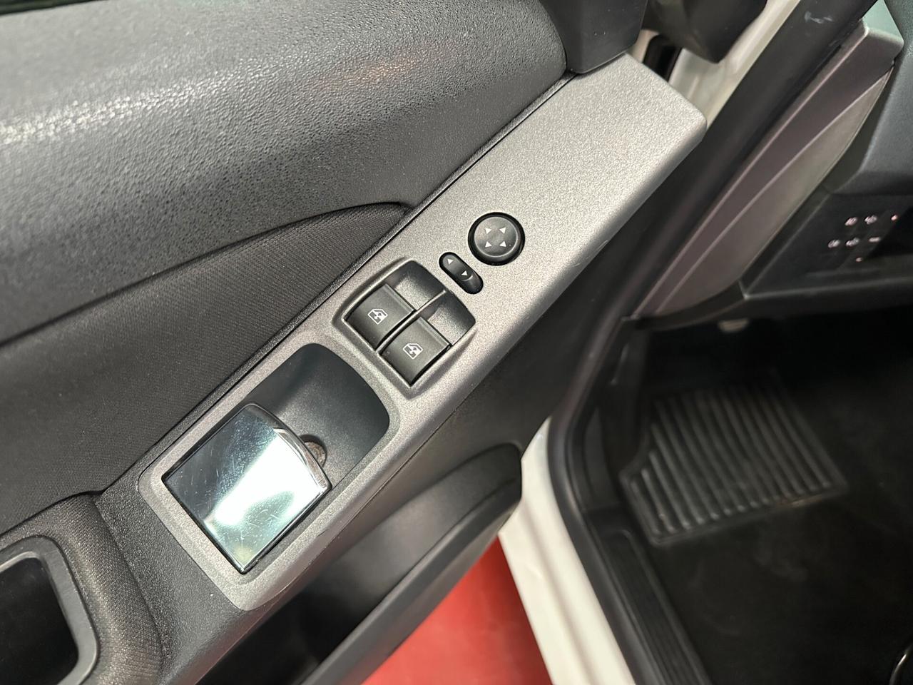 Lancia MUSA 1.3 Mjt 95 CV Diva 2012