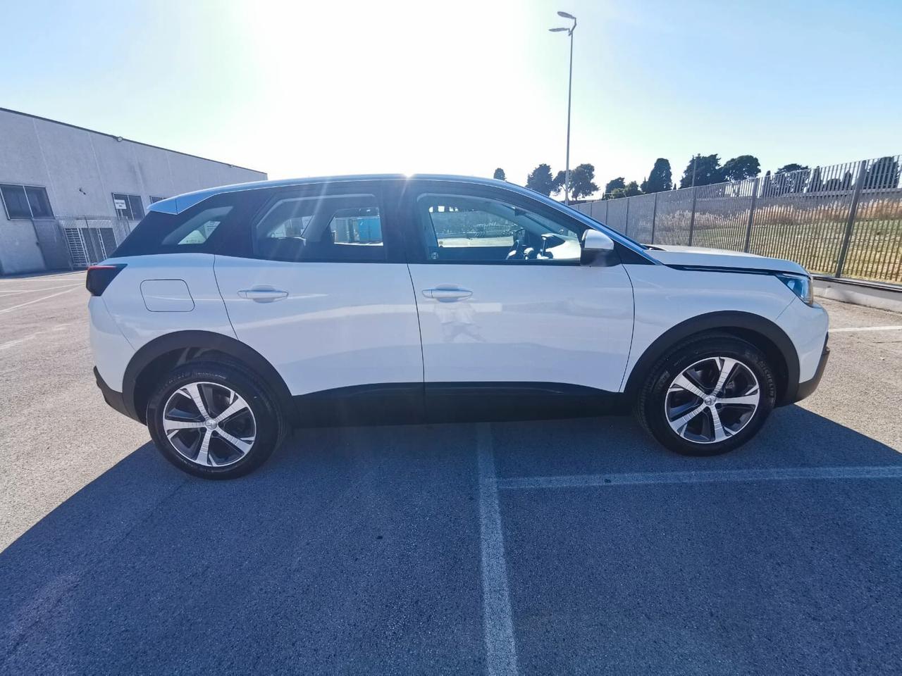 Peugeot 3008 BlueHDi 130 EAT8 Allure 2020
