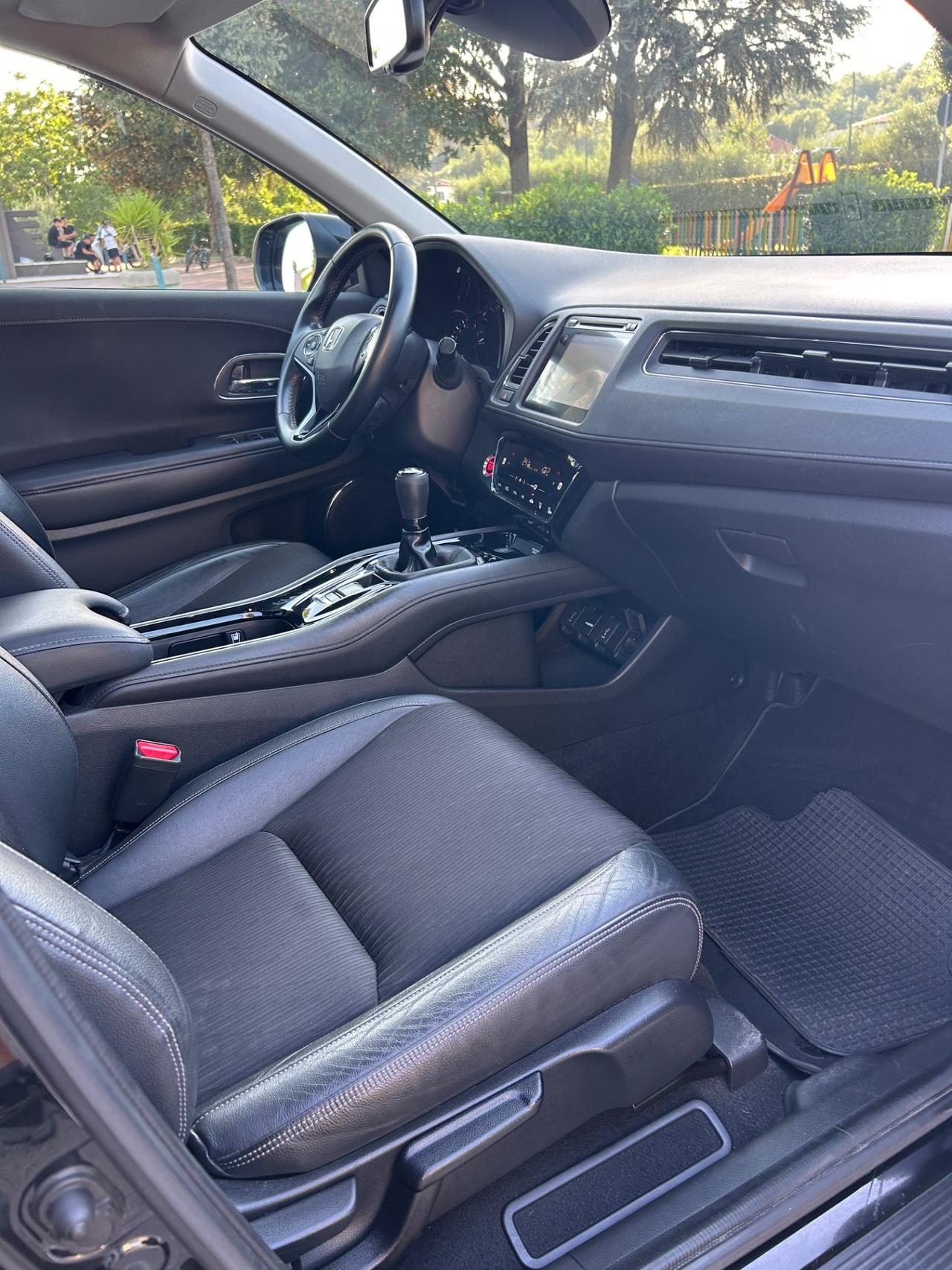 Honda HR-V 1.6 i-DTEC Executive Navi ADAS
