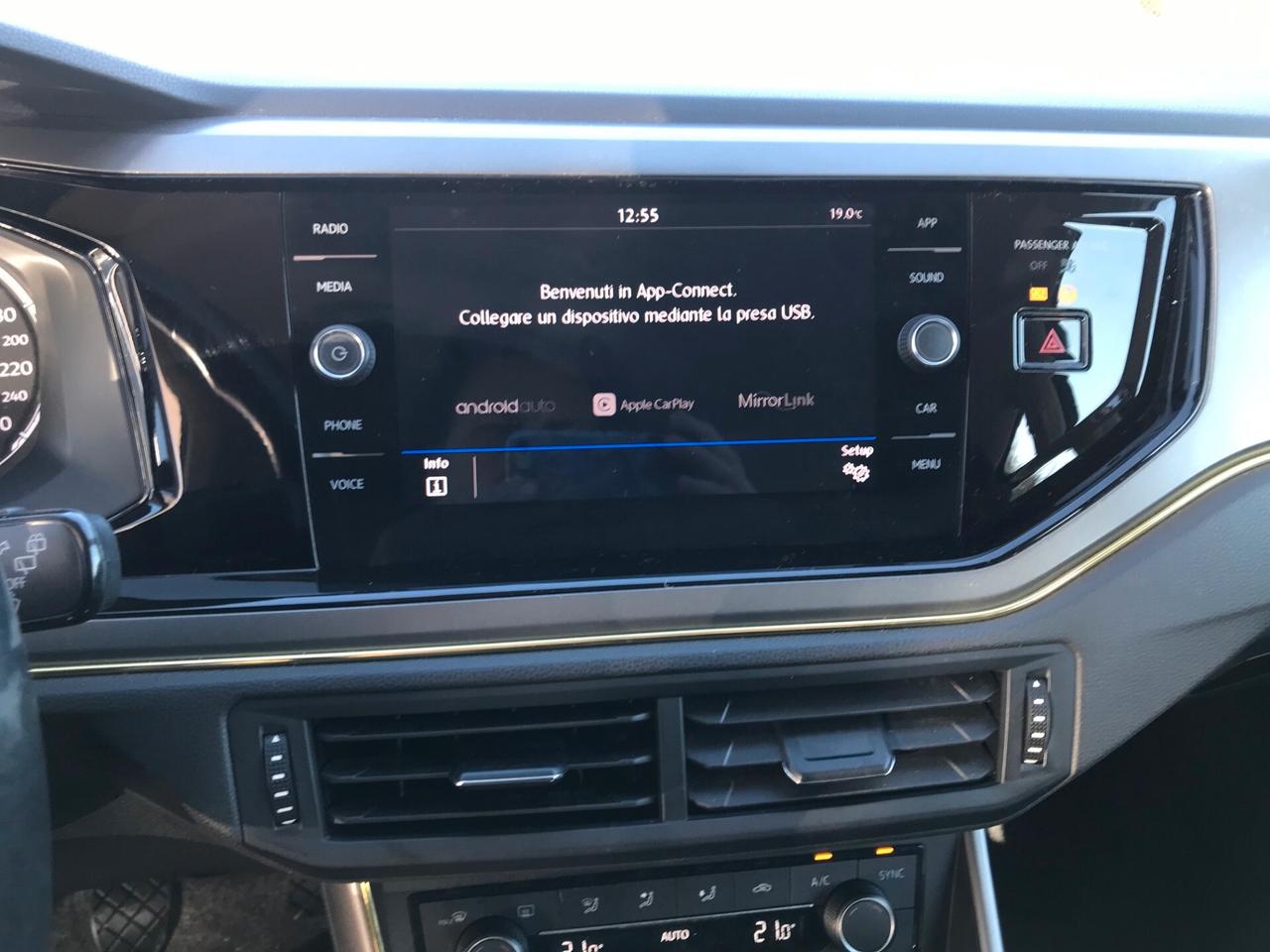 Volkswagen Polo VI 5p 1.0 evo Comfortline 80cv AppCarPlay