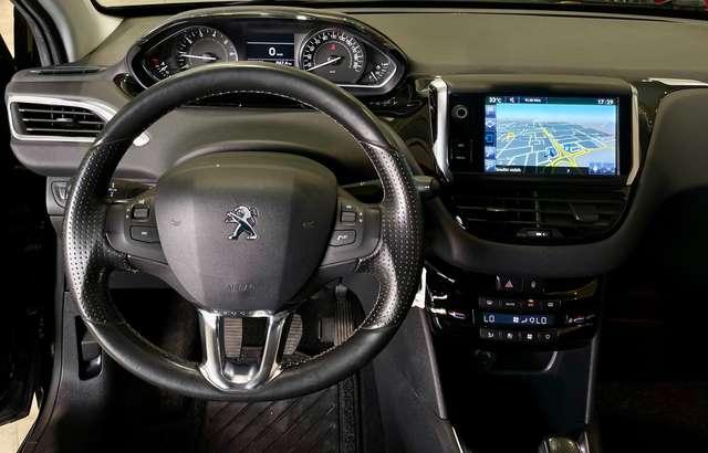 Peugeot 208 1.2 e-vti 12v 82CV Allure