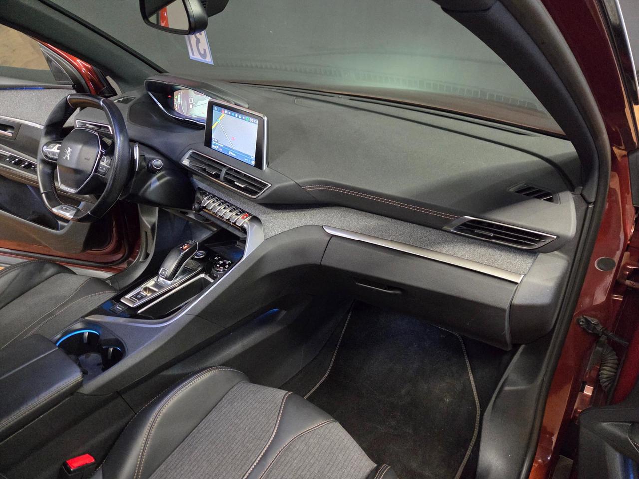 Peugeot 3008 3008 1.6 bluehdi GT Line s&s 120cv eat6