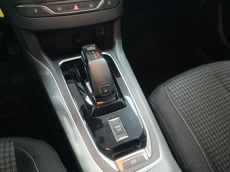 Peugeot 308 BlueHDi 130 S&S EAT8 SW NAVI CERCHI 17