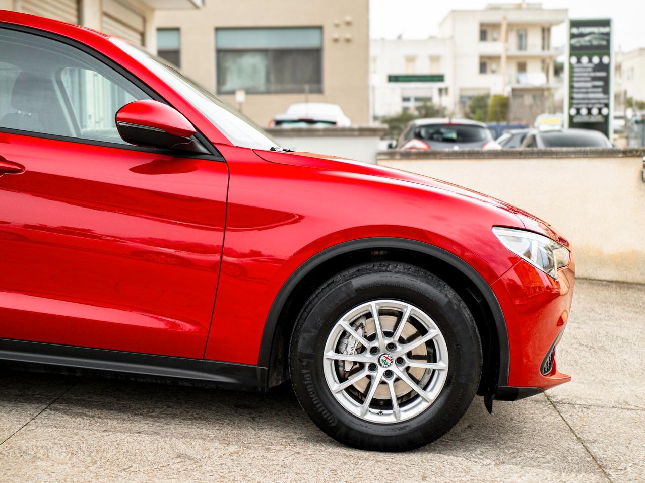 Alfa Romeo Stelvio 2.2 Turbodiesel 160 CV AT8 RWD Business