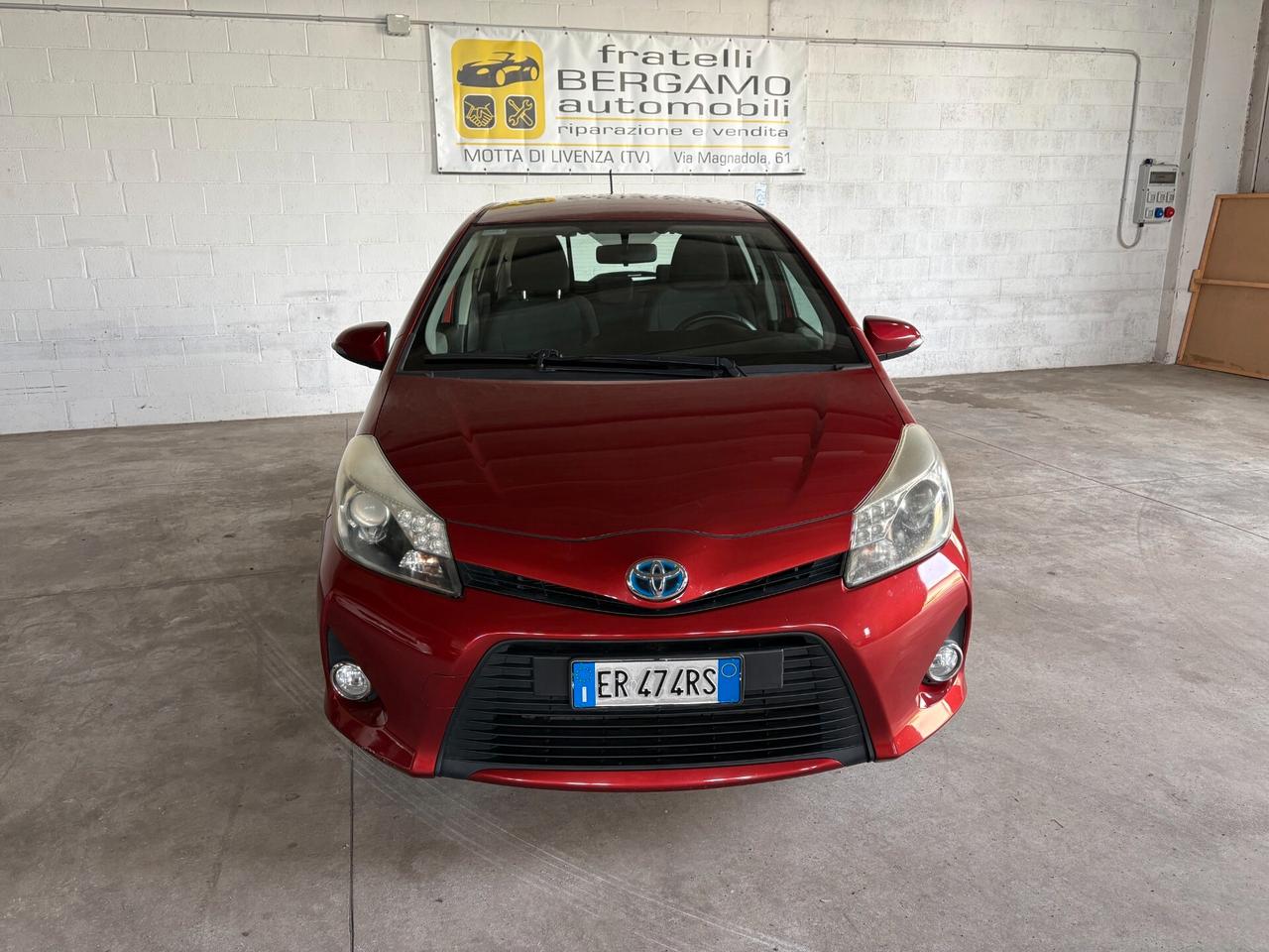 Toyota Yaris III 5 Porte 1.5h Hybrid Telecamera Clima Automatico