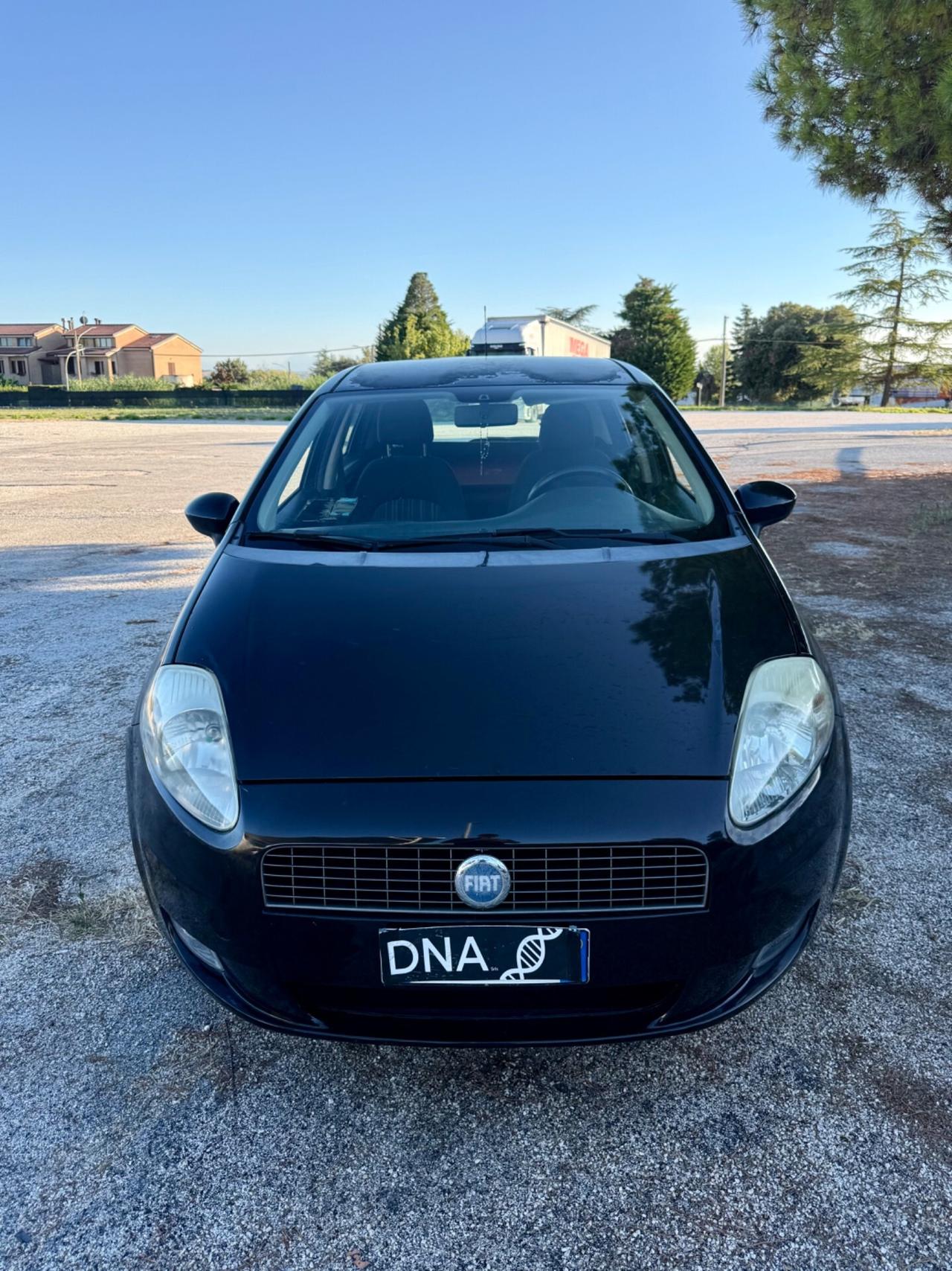 Fiat Grande punto 1.2 benzina Metano NEOPATENTATI