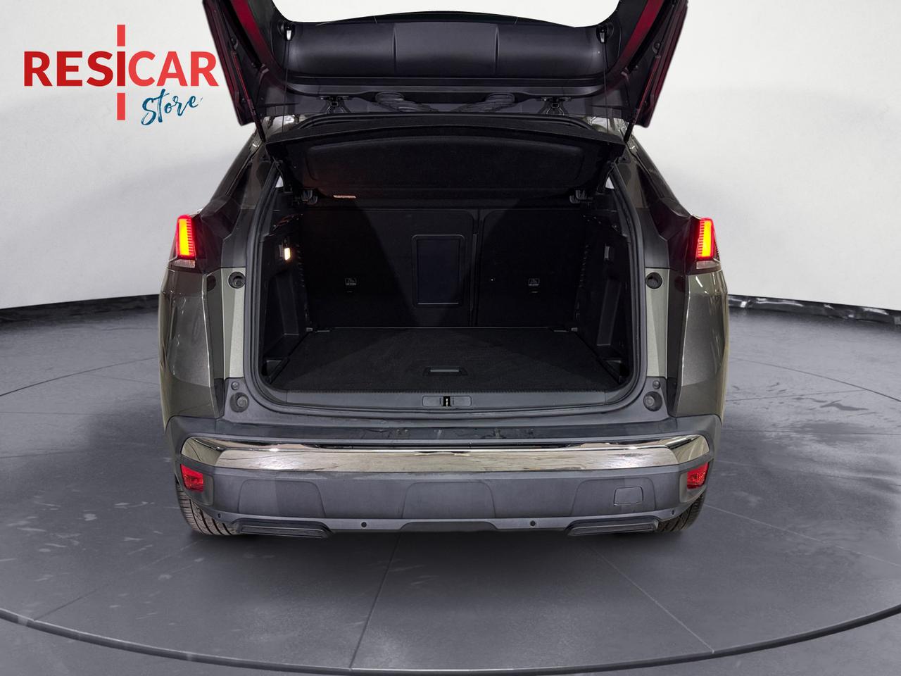 PEUGEOT 3008 1.5 bluehdi Active s&s 130cv