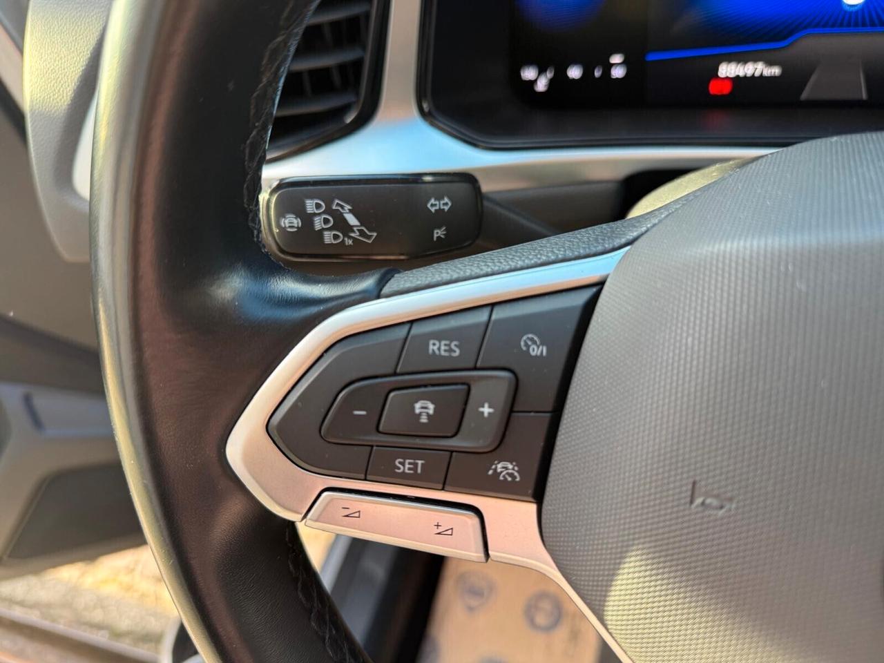 Volkswagen T-Roc 2.0 TDI 116cv 2023 UNICA