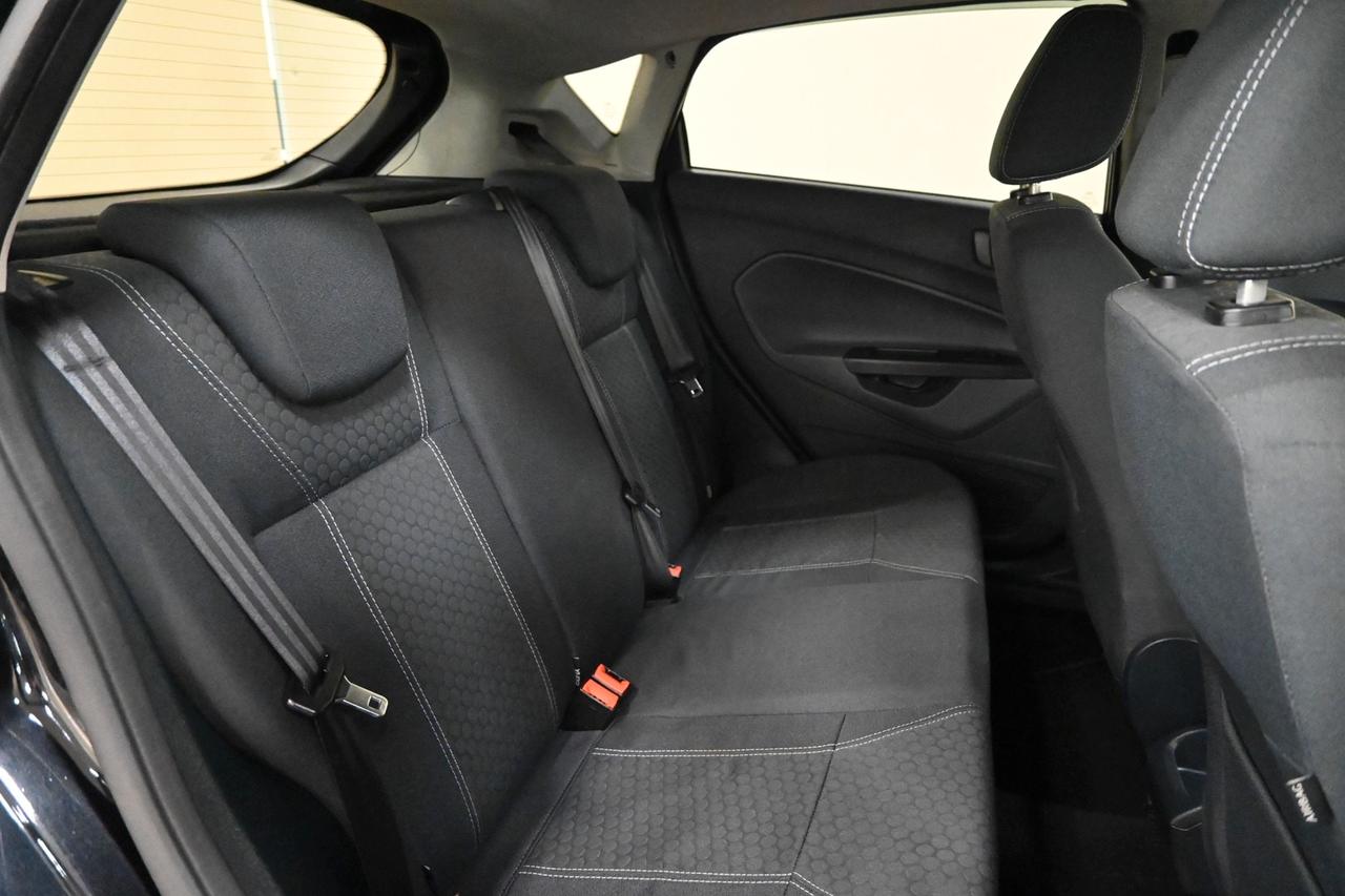 FORD Fiesta 6ª serie Fiesta 1.4 TDCi 68CV 5 po...