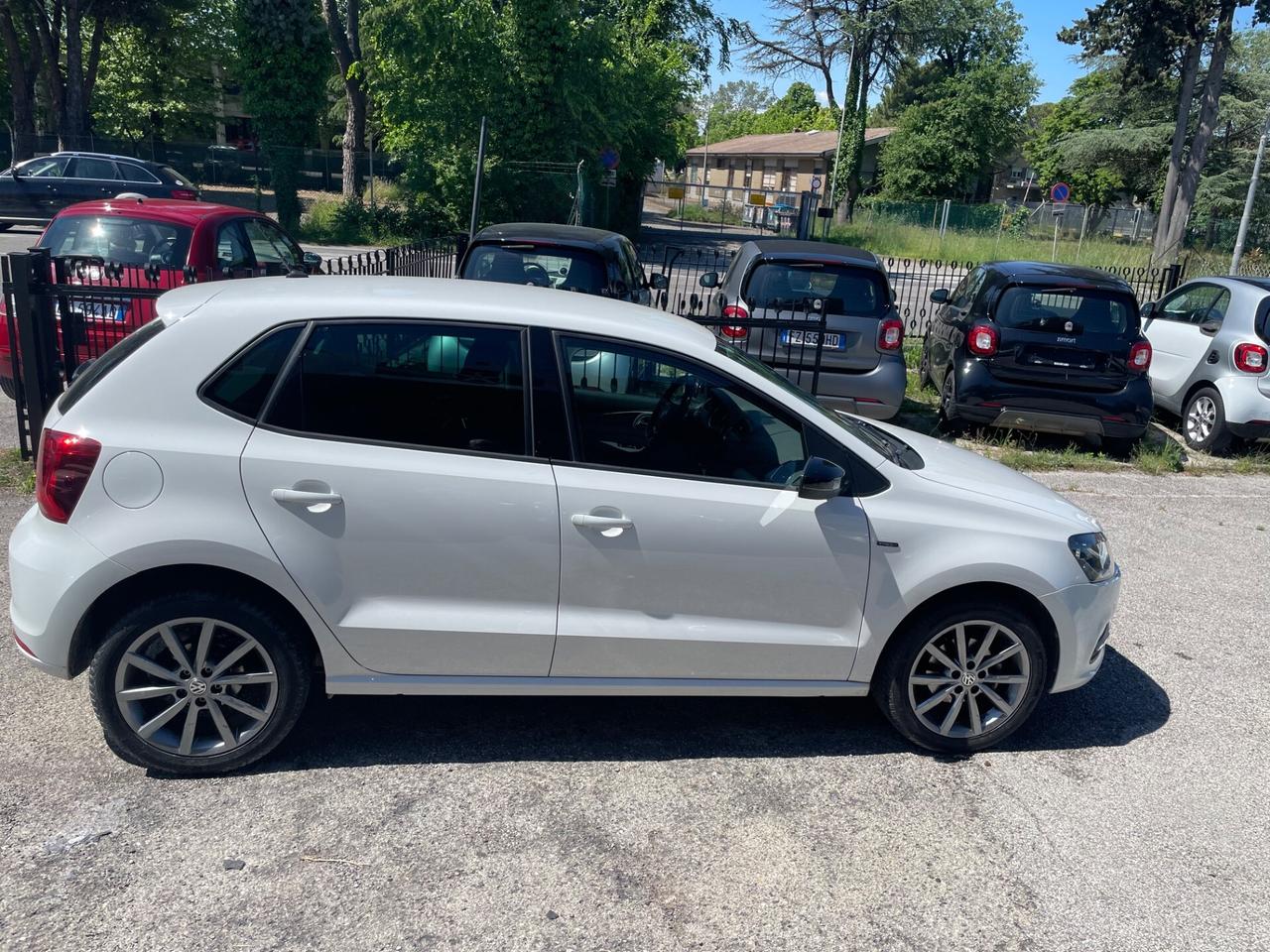 Volkswagen Polo 1.0 MPI 75 CV 5p. Fresh