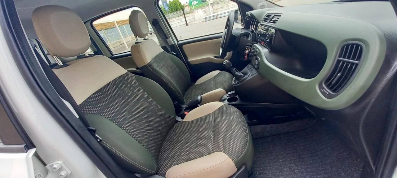 Fiat Panda cc. 1.300 MJT Turbodiesel 95 CV. 4X4 Trazione Integrale Mod. Lounge 5 Porte Euro 6B Utilizzabile anche per i Neopatentati.
