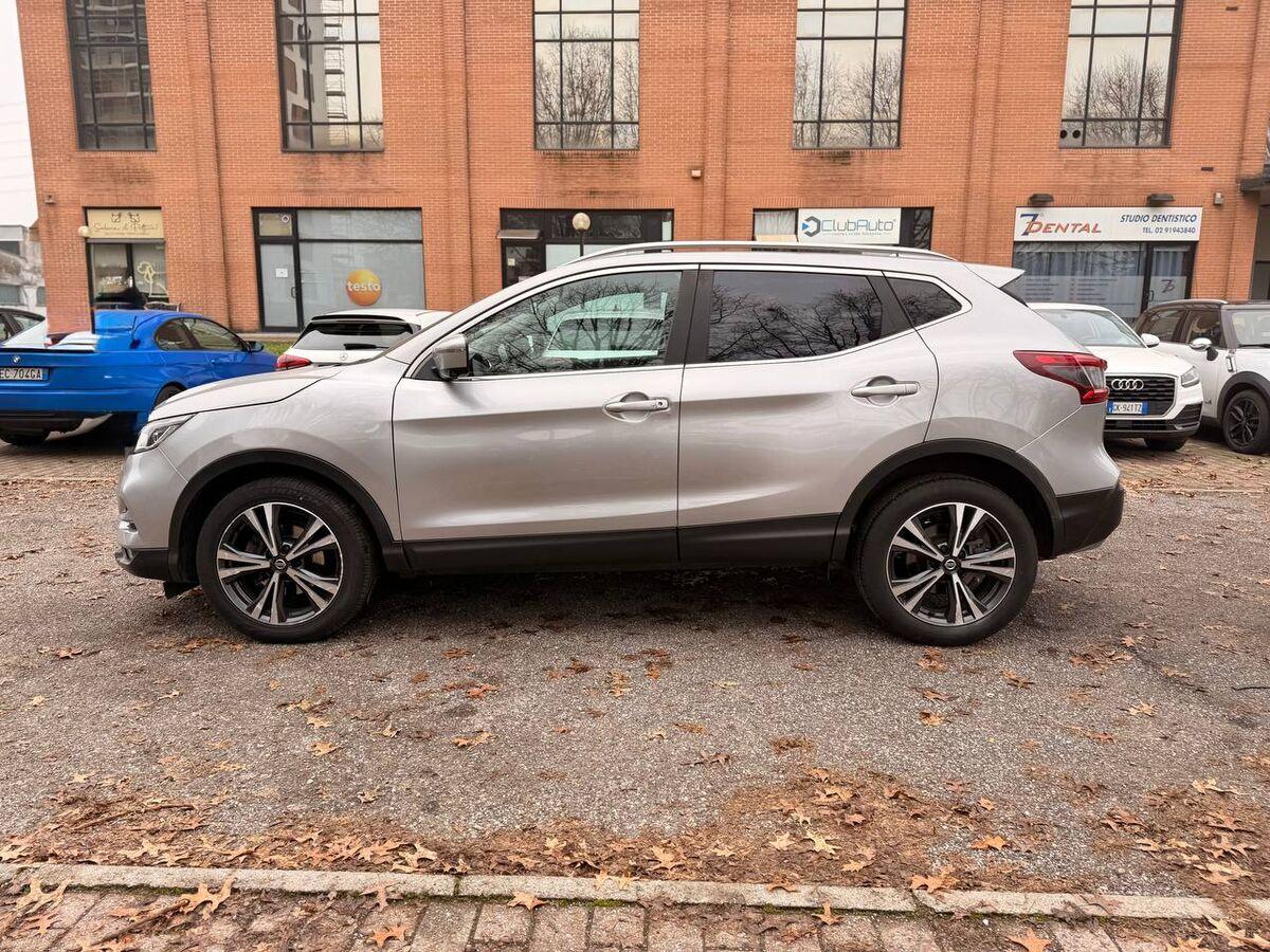 Nissan Qashqai 1.5 dci N-Connecta 115cv dct