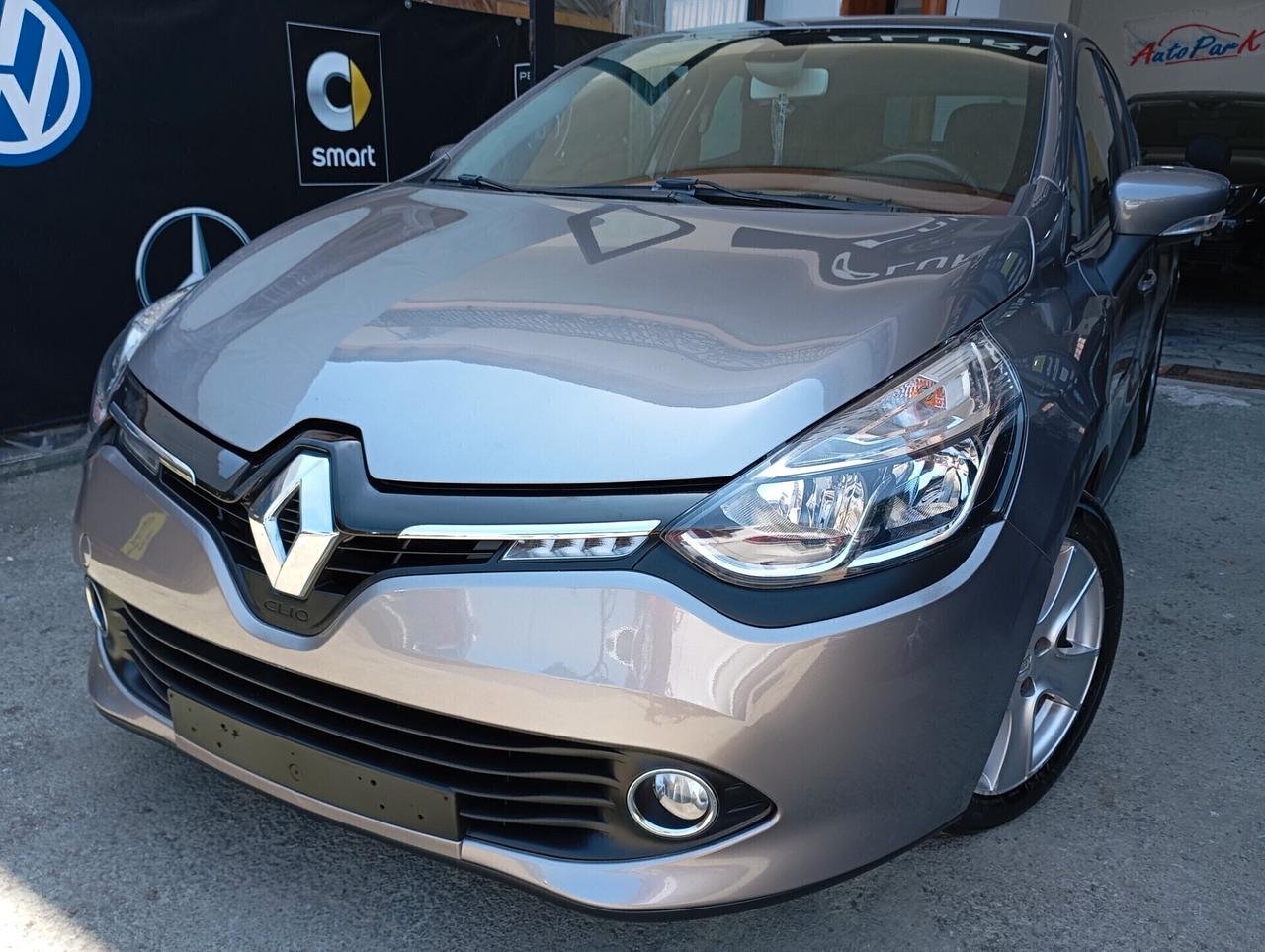 Renault Clio 5P 1.2 TCe 120CV Energy Intens Aut.