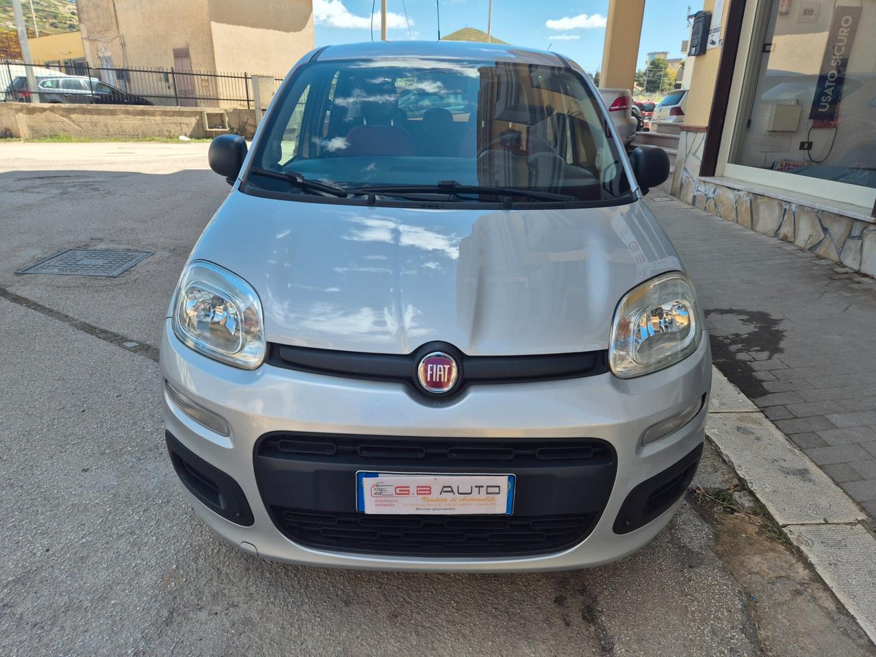 FIAT PANDA 1.2 BENZINA 70 CV ANNO 2016 KM CERTIFICATI