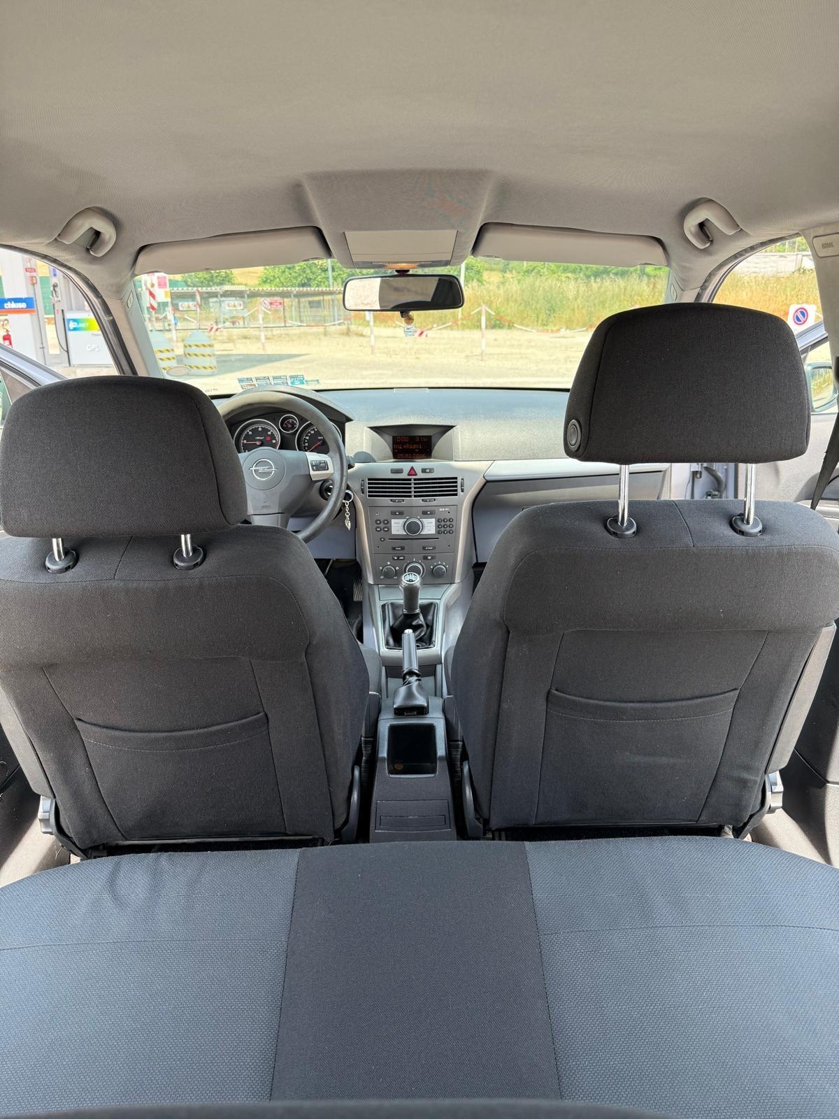 Opel Astra 1.7 CDTI 101CV Ok neopatentati