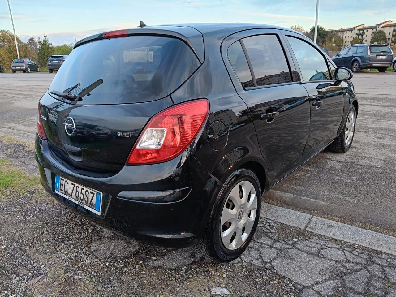 Opel Corsa 1.2 GPL