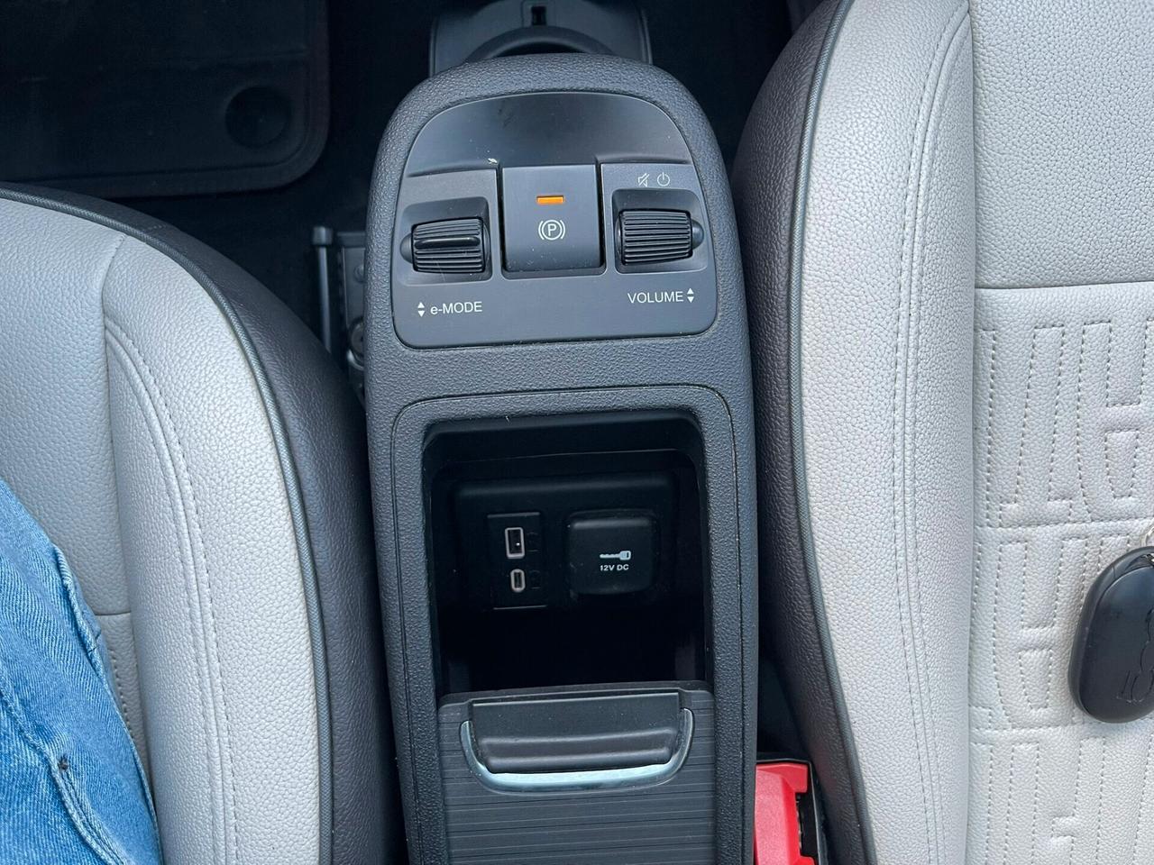 Fiat 500 500e Berlina 42 kWh La Prima