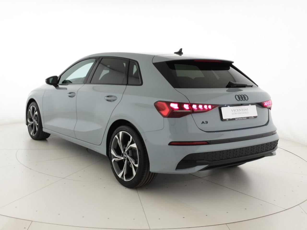 Sportback 2.0TDI 150CV S tronic Business Advanced