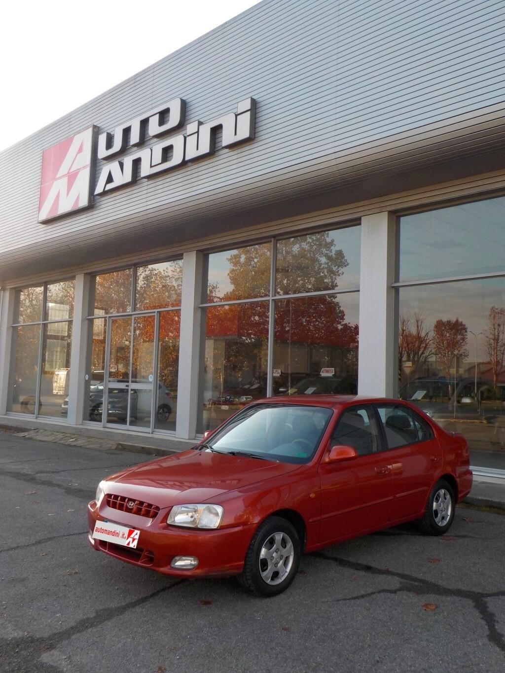 Hyundai Accent 1.3i 12V cat 5 porte GLS Max