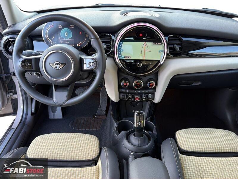 MINI Mini 5 porte 1.5 Cooper 136 Cv 5 porte Yours Autom. - LED, Navi, Keyless ecc