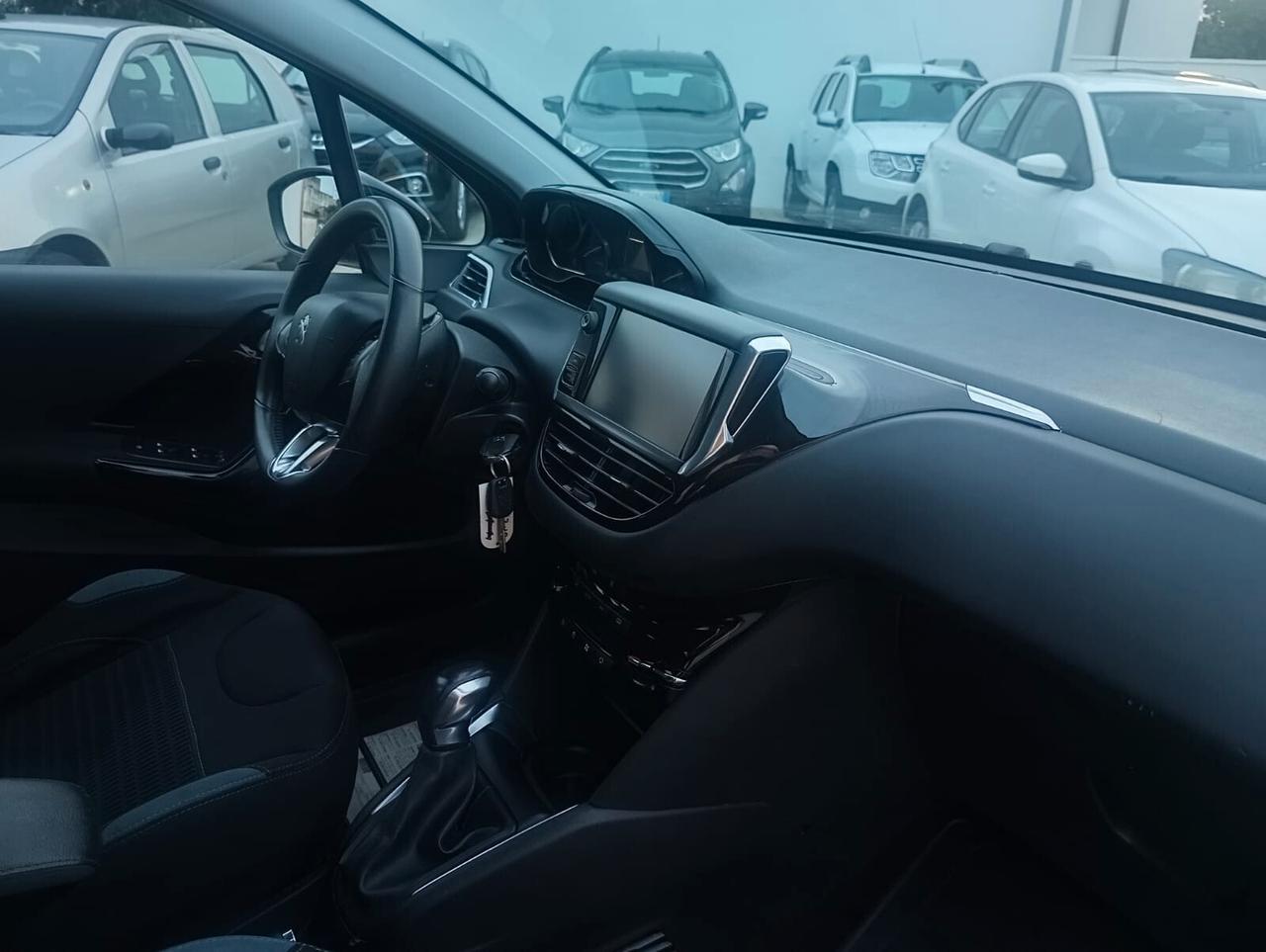 Peugeot 208 1.4 HDi Allure - anno 2015