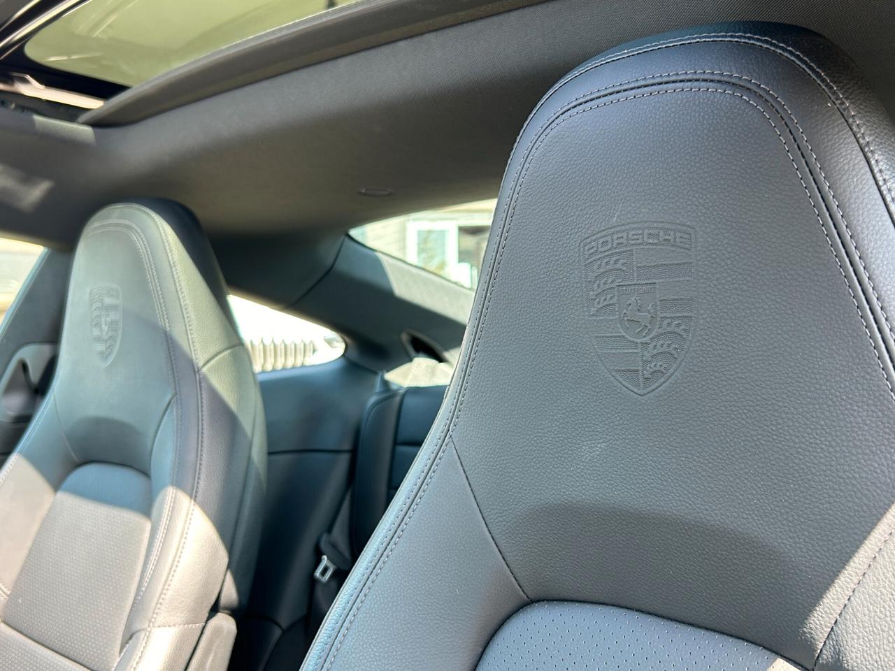 Porsche 911 992 Coupe 3.0 Carrera 4S auto