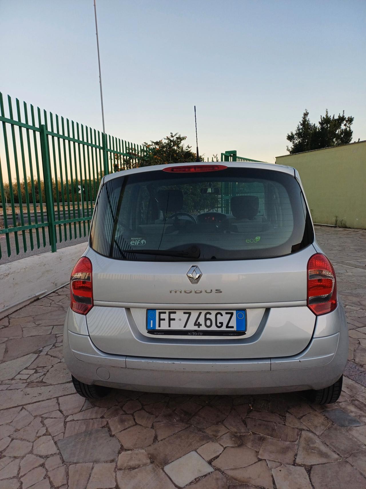 Renault Modus 1.2 16V Yahoo!