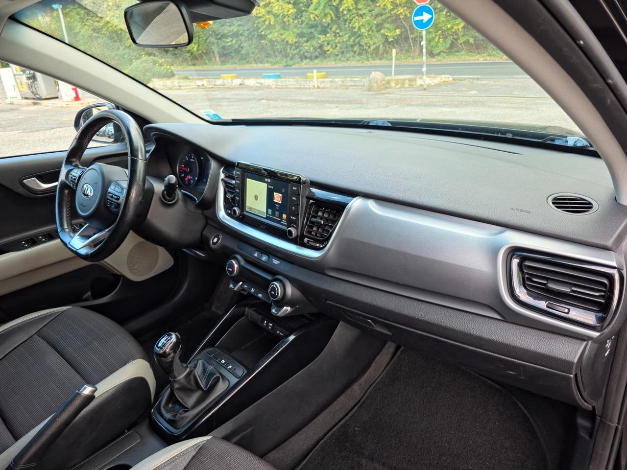 Kia Stonic 1.6 CRDi 115 CV Energy 2019-E6 Manuale NEO