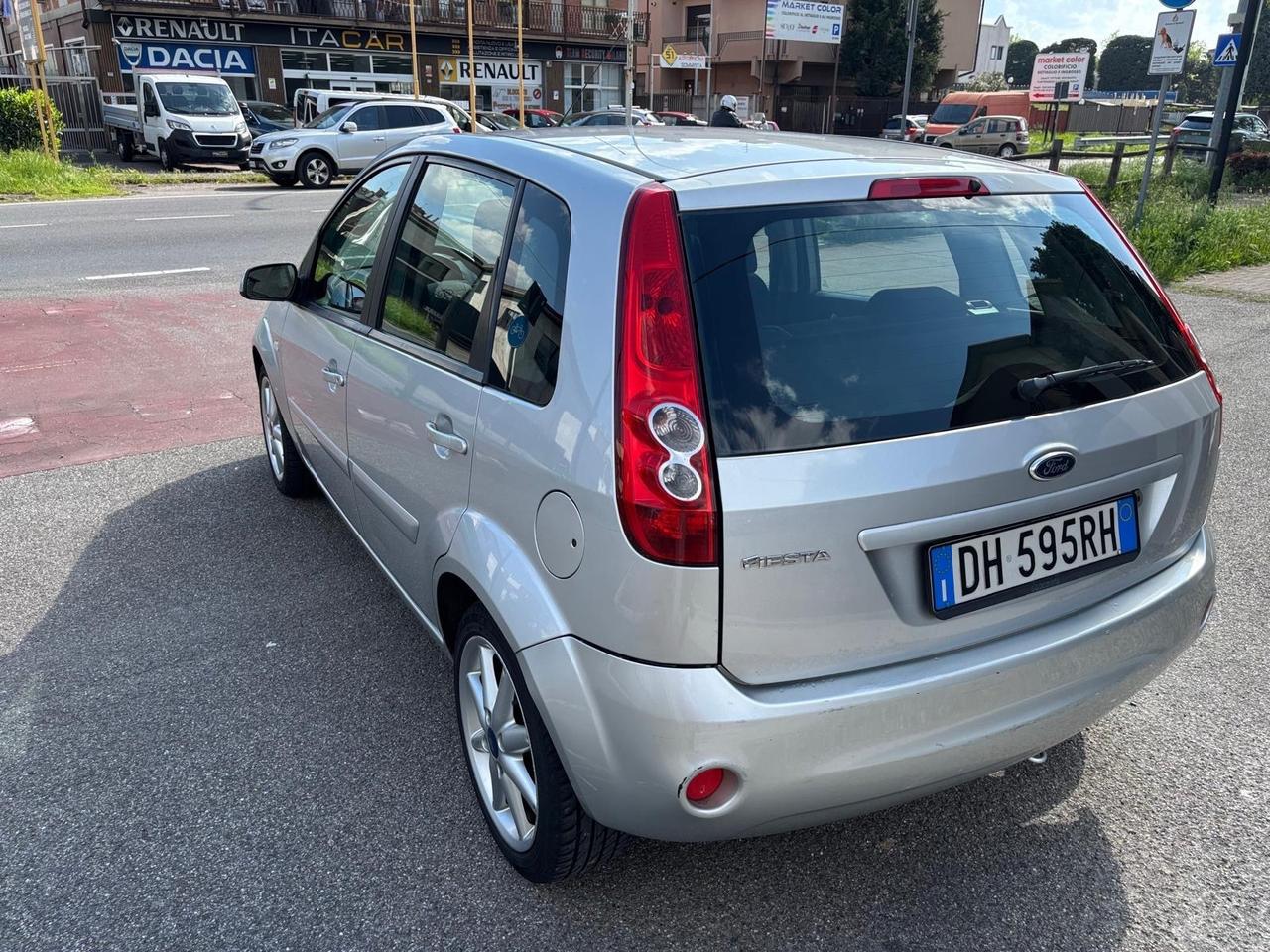 Ford Fiesta 1.2 benzina