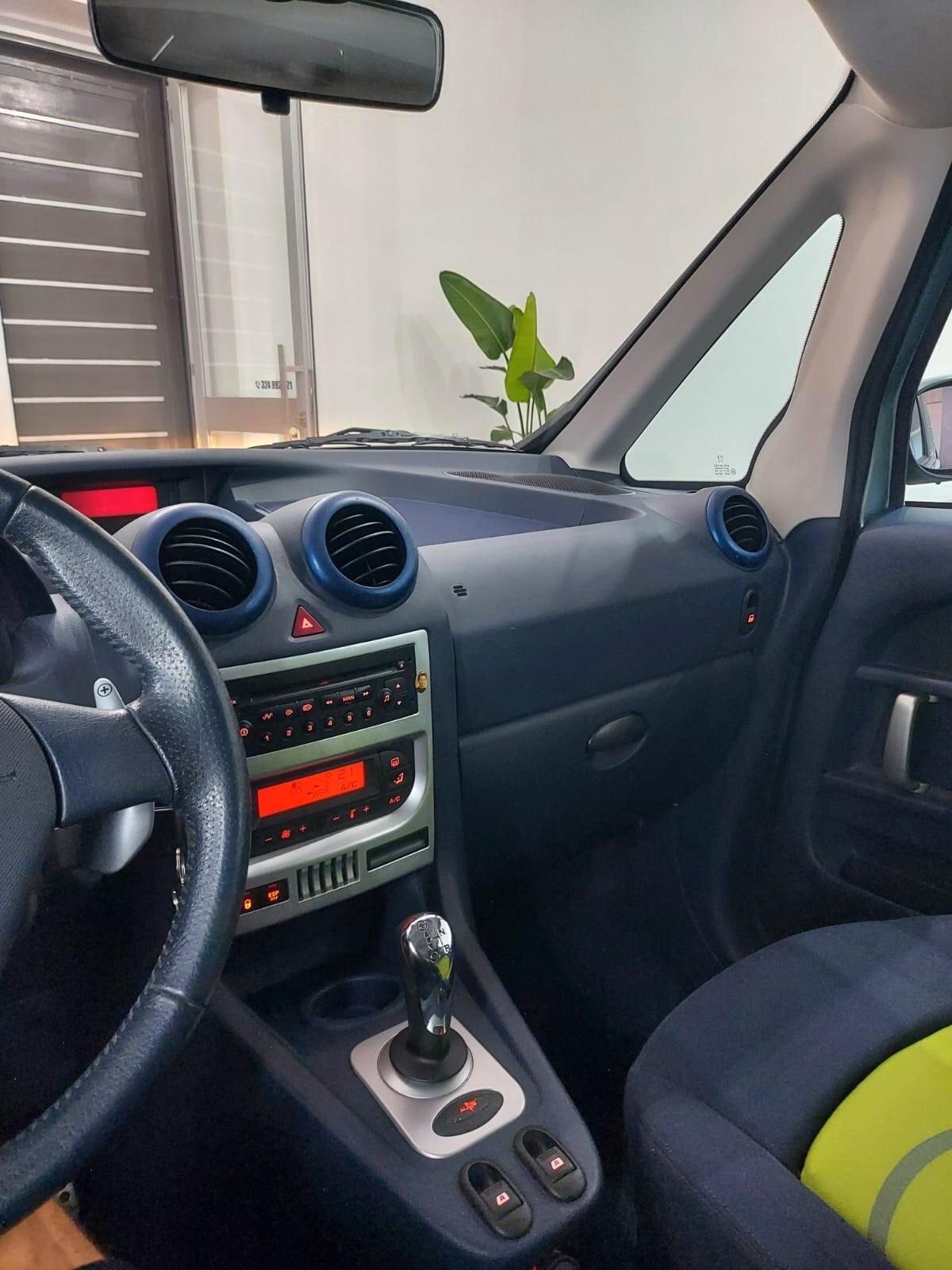 Peugeot 1007 1.6 Sporty 2Tronic