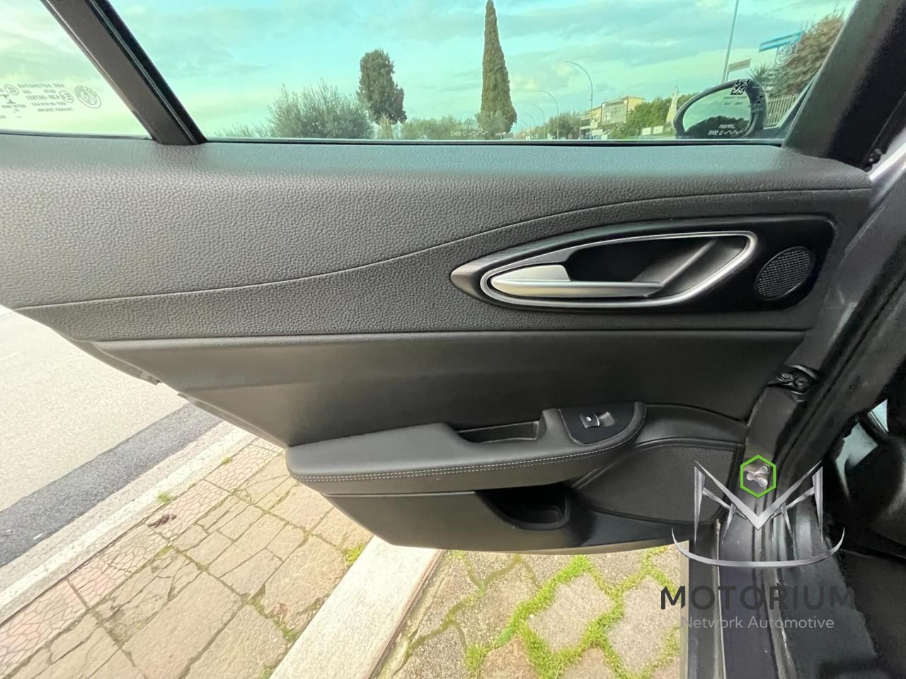 Alfa Romeo Giulia 2.2 TD 180 CV AT8 AWD Q4