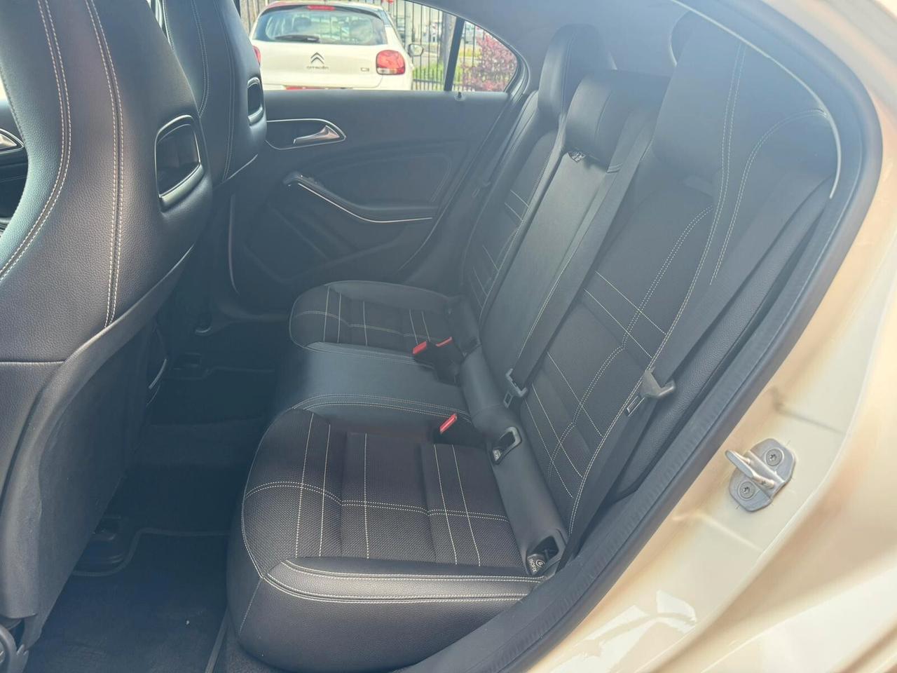 Mercedes-benz A 200 d 136cv Automatic 4Matic Sport