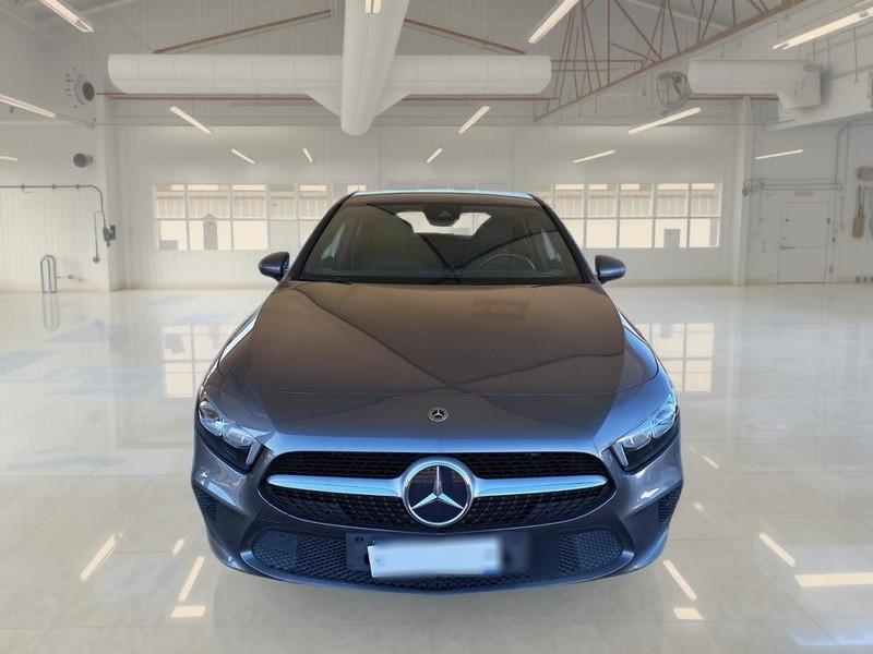 MERCEDES-BENZ A 180 d Business Extra 5 PORTE