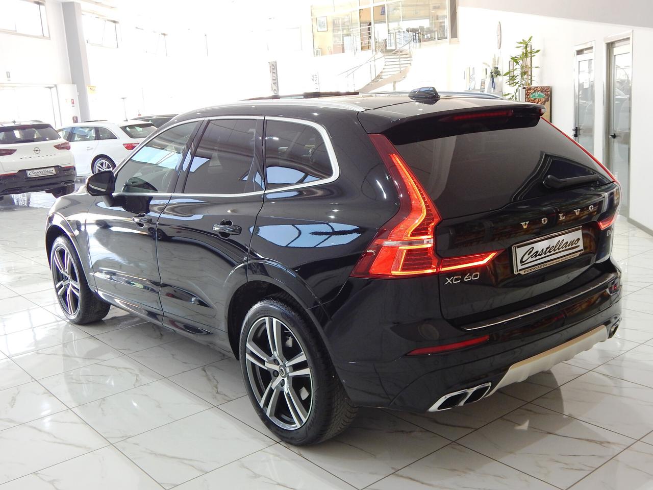 Volvo XC60 2.0 B4 Business Plus AWD Geartronic TETTO-NAVI-PELLE