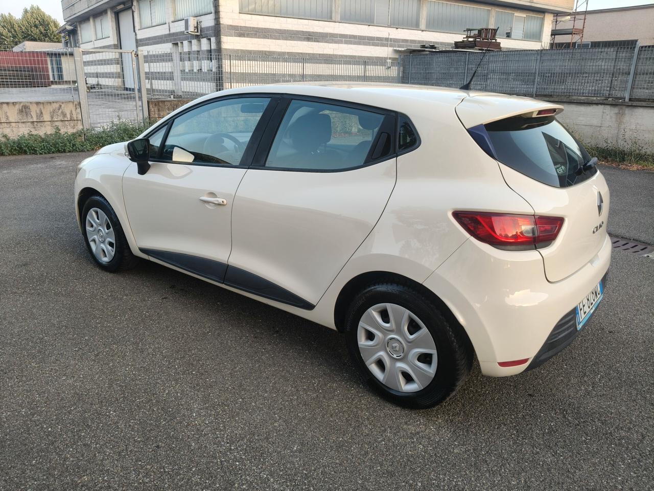 Renault Clio 1.2 75CV 5 porte 16 SOLO 103.000 KM
