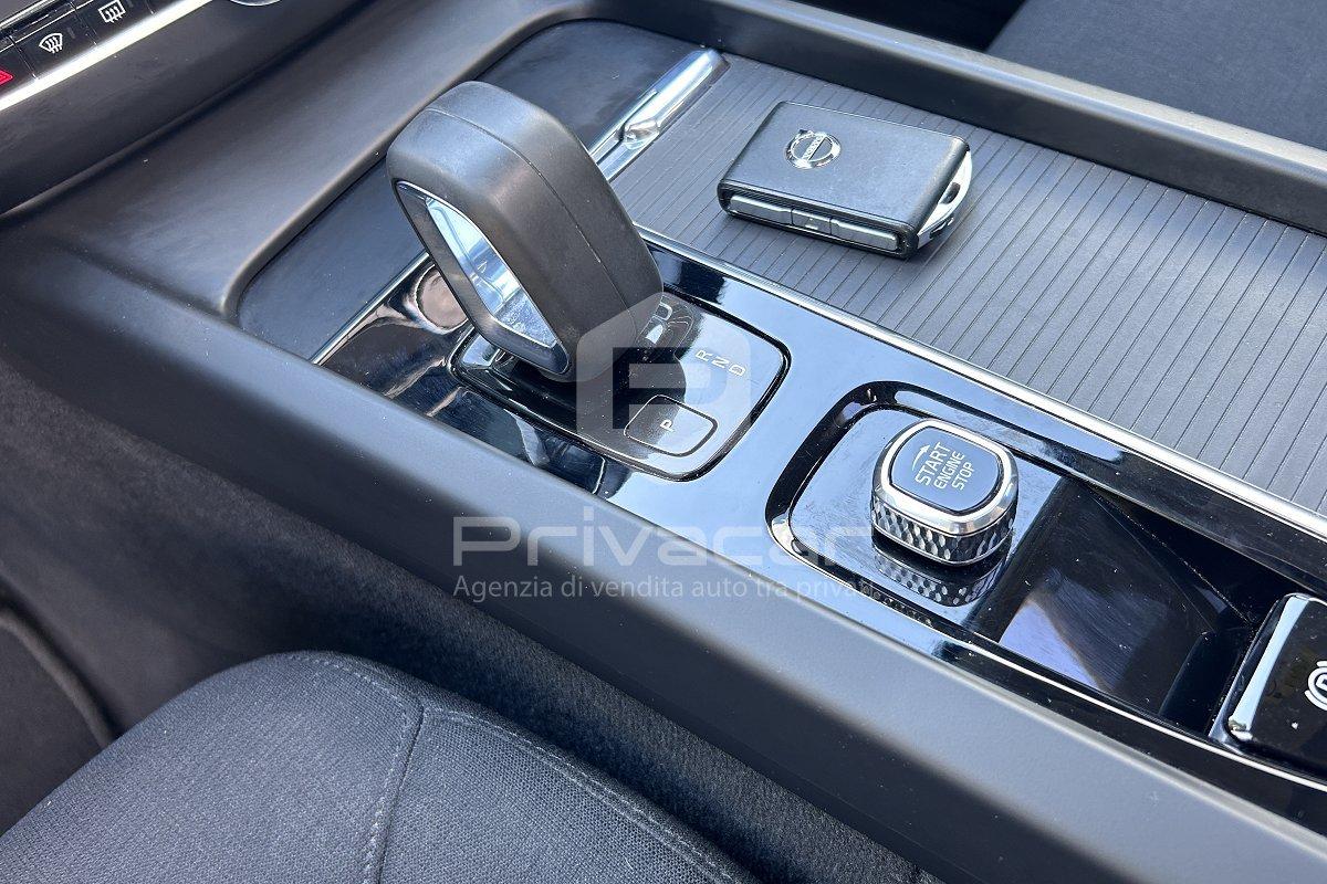 VOLVO XC60 T6 Recharge Plug-in Hybrid AWD Inscription