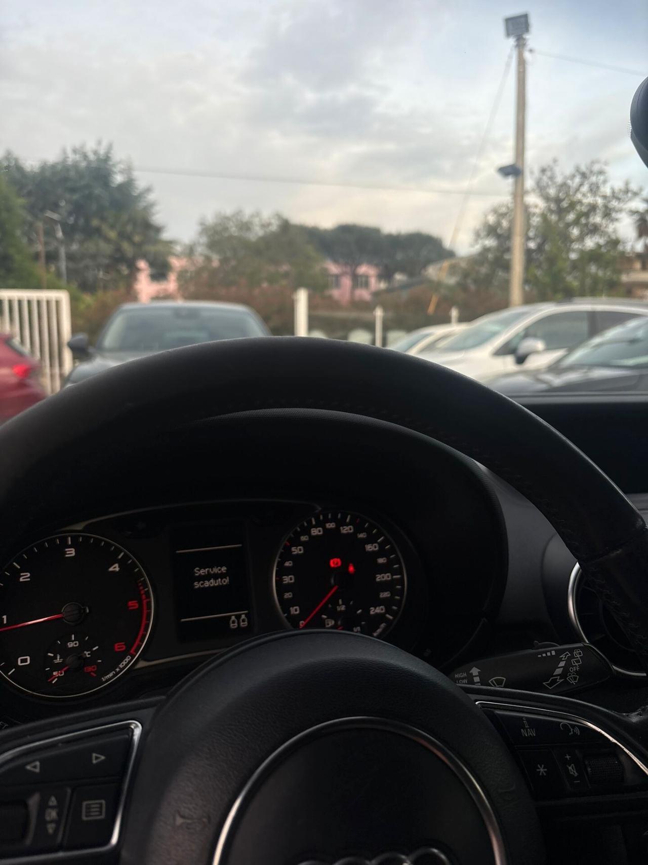 Audi A1 1.6 TDI 5 porte NEOPATENTATI