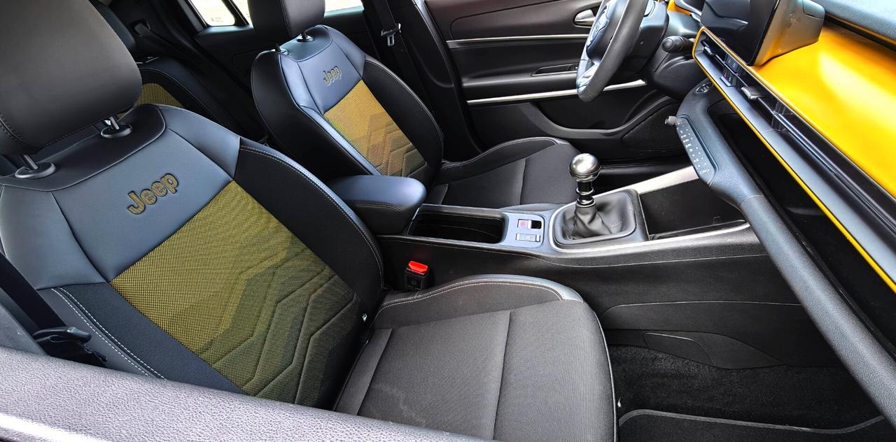 Jeep Avenger 1.2 Turbo 100 CV Summit