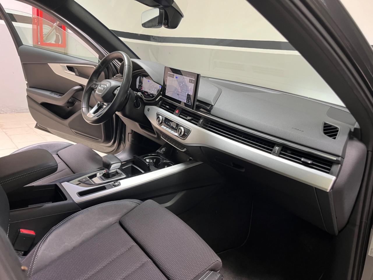 Audi A4 Avant 35 TDI/163 CV S tronic line edition